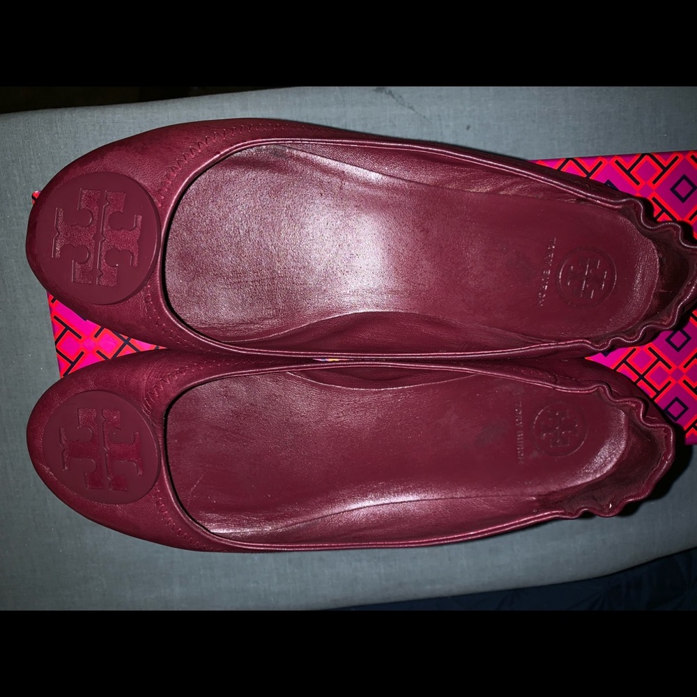 Tory Burch Minnie Flats Size 9